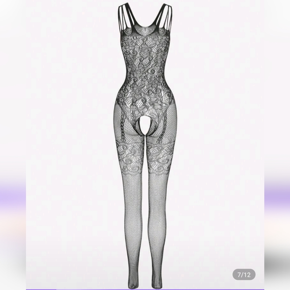 Black Hosiery Accessories for Versatile Style